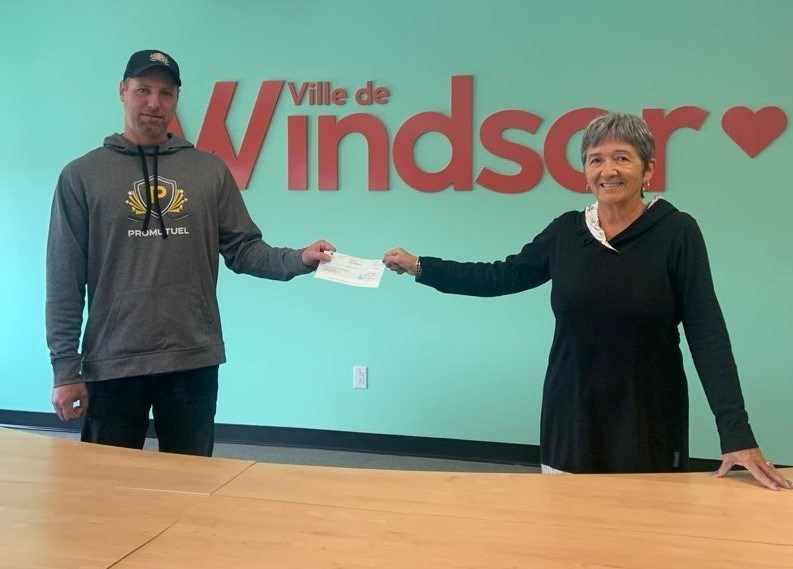Windsor aide deux organismes sportifs