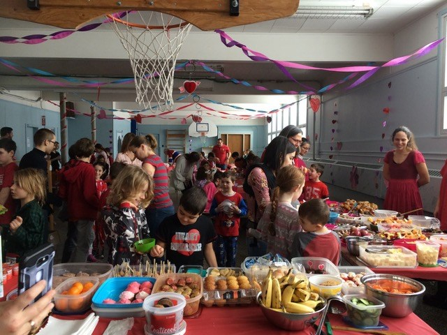 On fête la Saint-Valentin à l’école primaire Notre-Dame-de-Bonsecours