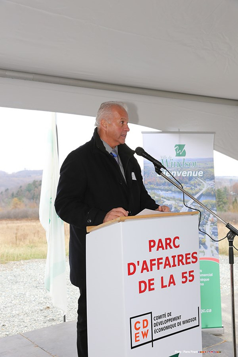 OUVERTURE PARC COMMERCIAL DE LA 55