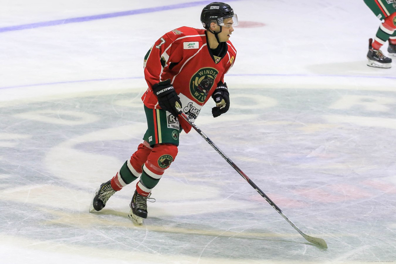 Zachary Cadorette s’éclate et le Desjardins – Wild bat Val-des-Sources 