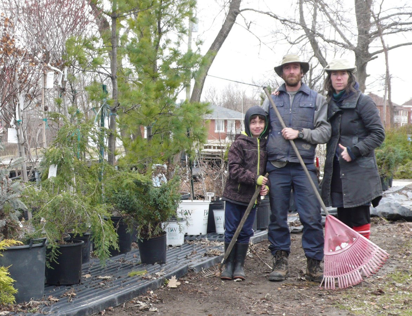 Les centres de jardins figurent à la liste élargie des services essentiels au Québec