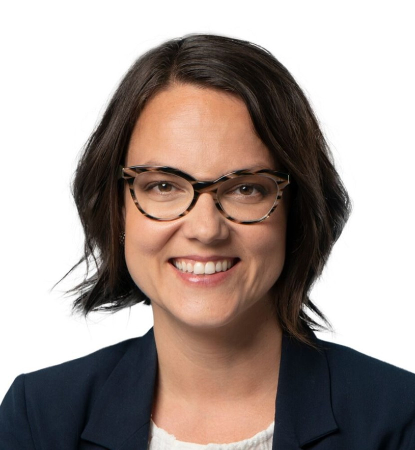 Véronique Vigneault sur le terrain dans Richmond à bord de la Véromobile