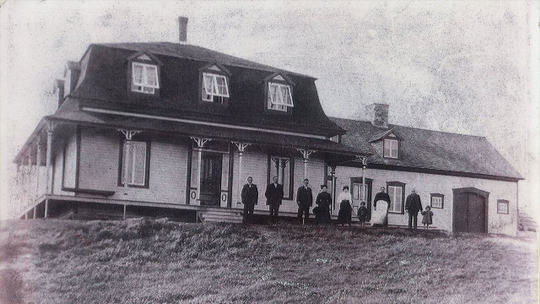 MAISON ANCESTRALE D'OLIVIER POULIN
