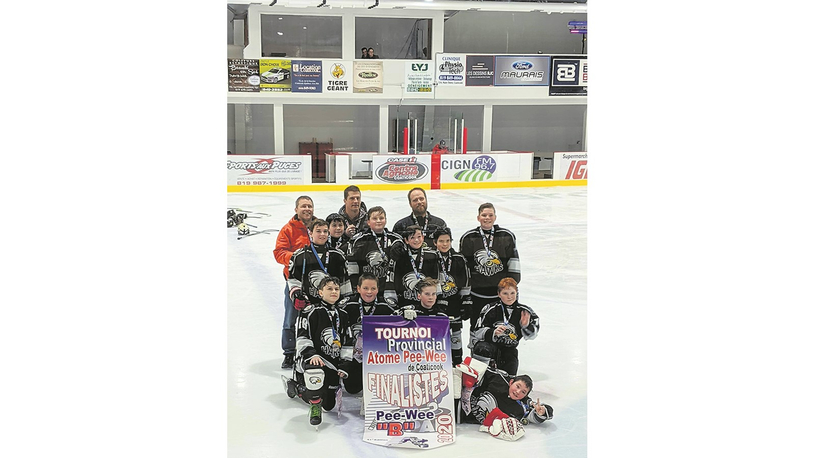 Les Hawks-2 finalistes à Coaticook