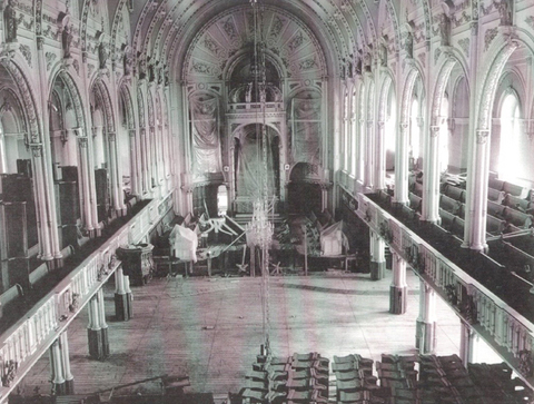 Rénovation de l'église de l'ouest en 1968