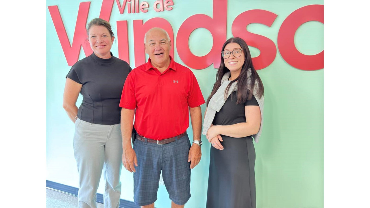 Mario Leclerc, conseiller au siège No 2 et responsable du comité des loisirs, Catherine Joubert, ancienne technicienne en loisirs, qui assumera désormais le poste de coordonnatrice aux loisirs et Anne-Sophie Cloutier, nouvelle technicienne en loisirs.