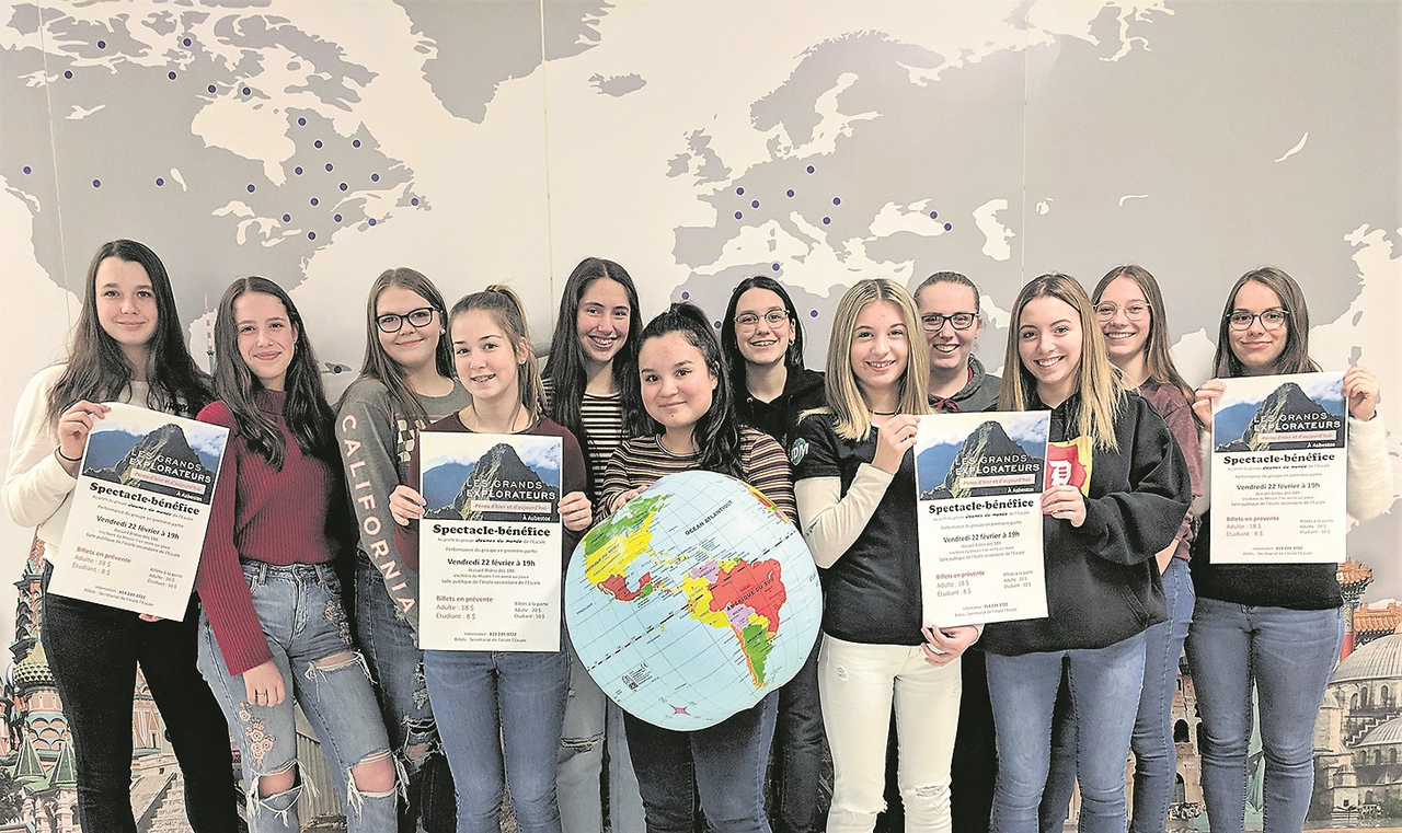 Présentes sur la photo : Allyson Vega Letendre, Hollie Couture, Maïté Robitaille, Ariane Champoux, Jolanne Gaucher, Jolianne Roulx, Jeanne Trépanier, Émy Dubois, Léa Vincent, Ophélie Guay, Annabelle Duplessis et Abygael Fisette. 