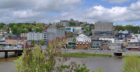 Belle vue de Ouest à Est