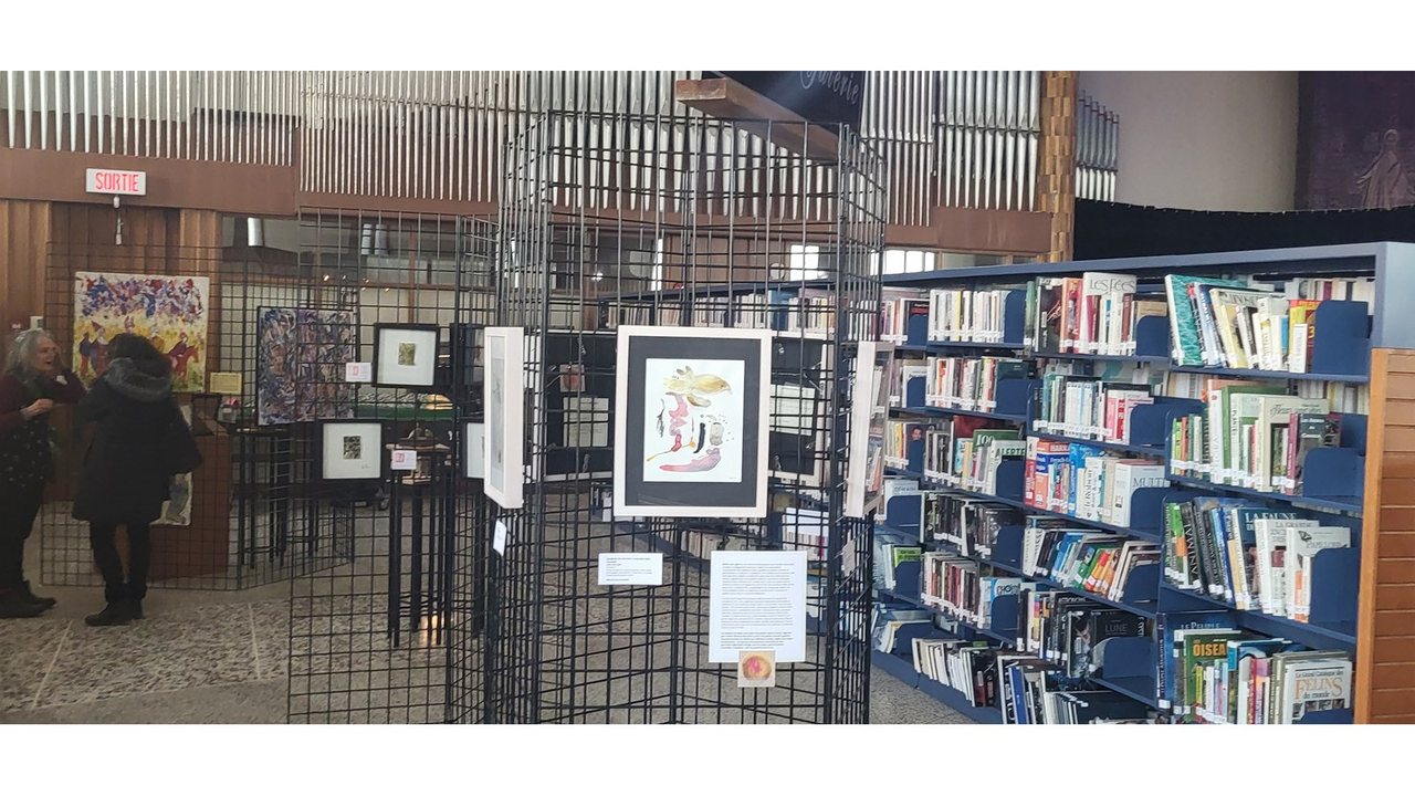 L’ancienne église du boulevard Saint-Luc, qui abrite notamment une scène de spectacle et la bibliothèque, se voit maintenant ajouter une portion d’exposition en arts visuels, alors que l’on pourra y retrouver une panoplie de créations, tels que peintures et sculptures de toutes sortes.