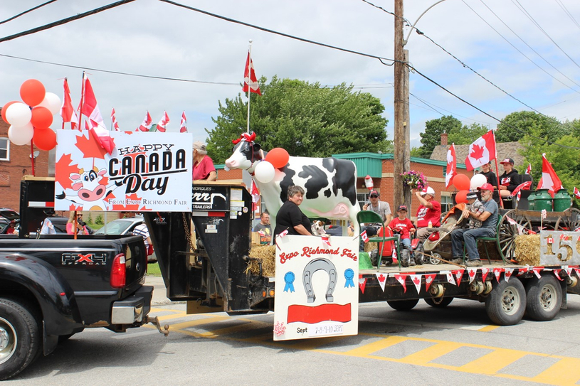 Défilé de la parade du Canada à Richmond